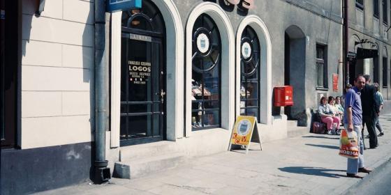 30 lat temu otwarto księgarnię Logos