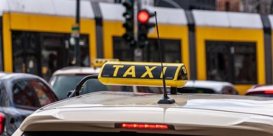 Jak tanio ubezpieczyć taksówkę w Cieszynie?