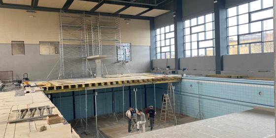 Trwa przebudowa basenu przy Uniwersytecie Śląskim w Cieszynie