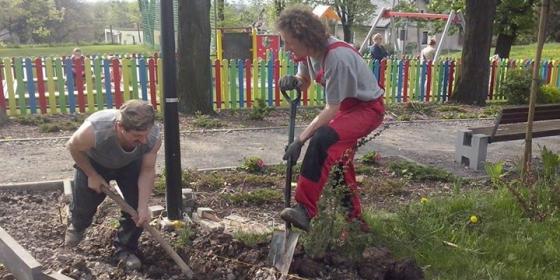 Zamarscy społecznicy dalej budują swój park