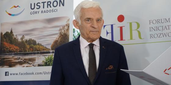 Buzek: „Samorządom trzeba dać fundusze”