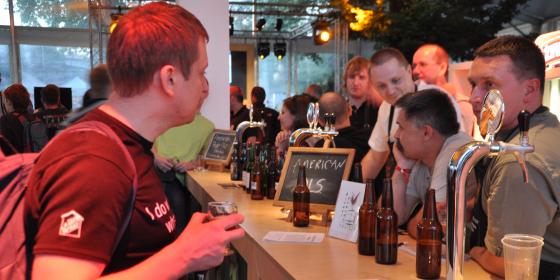 350 piw z całego świata można było skosztować podczas tegorocznego festiwalu Birofilia 2012