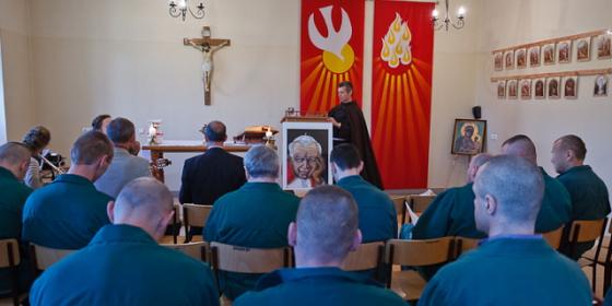 Relikwie Jana Pawła II w cieszyńskim więzieniu 