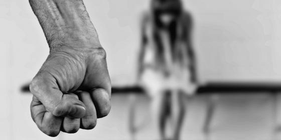 Izolacja – nasilająca się przemoc domowa