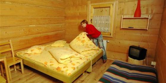 Telewizory w pokojach wykańczają małe beskidzkie hotele