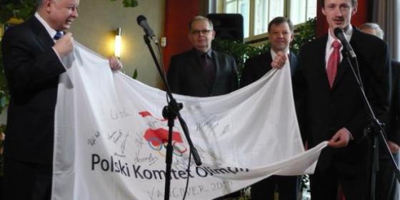 Kaczyński do Małysza: Zadanie zostało wykonane (wideo)