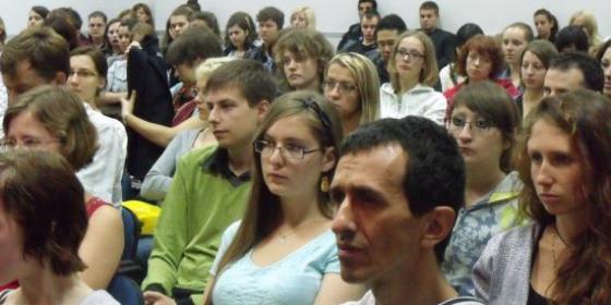 Studenci Letniej Szkoły Języka Polskiego uczą, bawią się i zwiedzają okolice