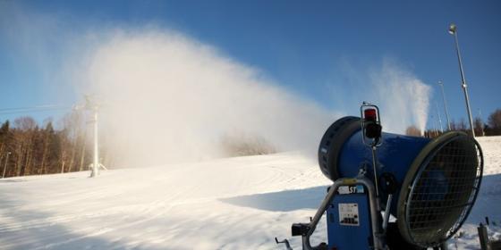 Istebna, Wisła i Szczyrk zapraszają na wyciągi narciarskie. Zimowy sezon w Beskidach rozpoczęty! 