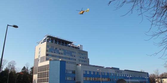 Pierwsze lądowanie śmigłowca Lotniczego Pogotowia Ratunkowego w Szpitalu Śląskim w Cieszynie