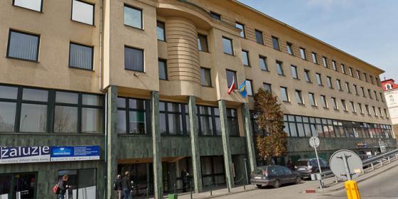 Radni powiatowi spotkają się na nadzwyczajnej sesji dot. sytuacji w Szpitalu Śląskim w Cieszynie 